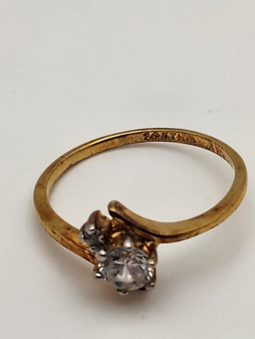 Vintage Uncas 14 Karat HGE & Cubic Zirconia Ring (9.75)